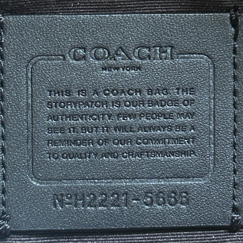 Coach Court Backpack - Picture 6 of 8